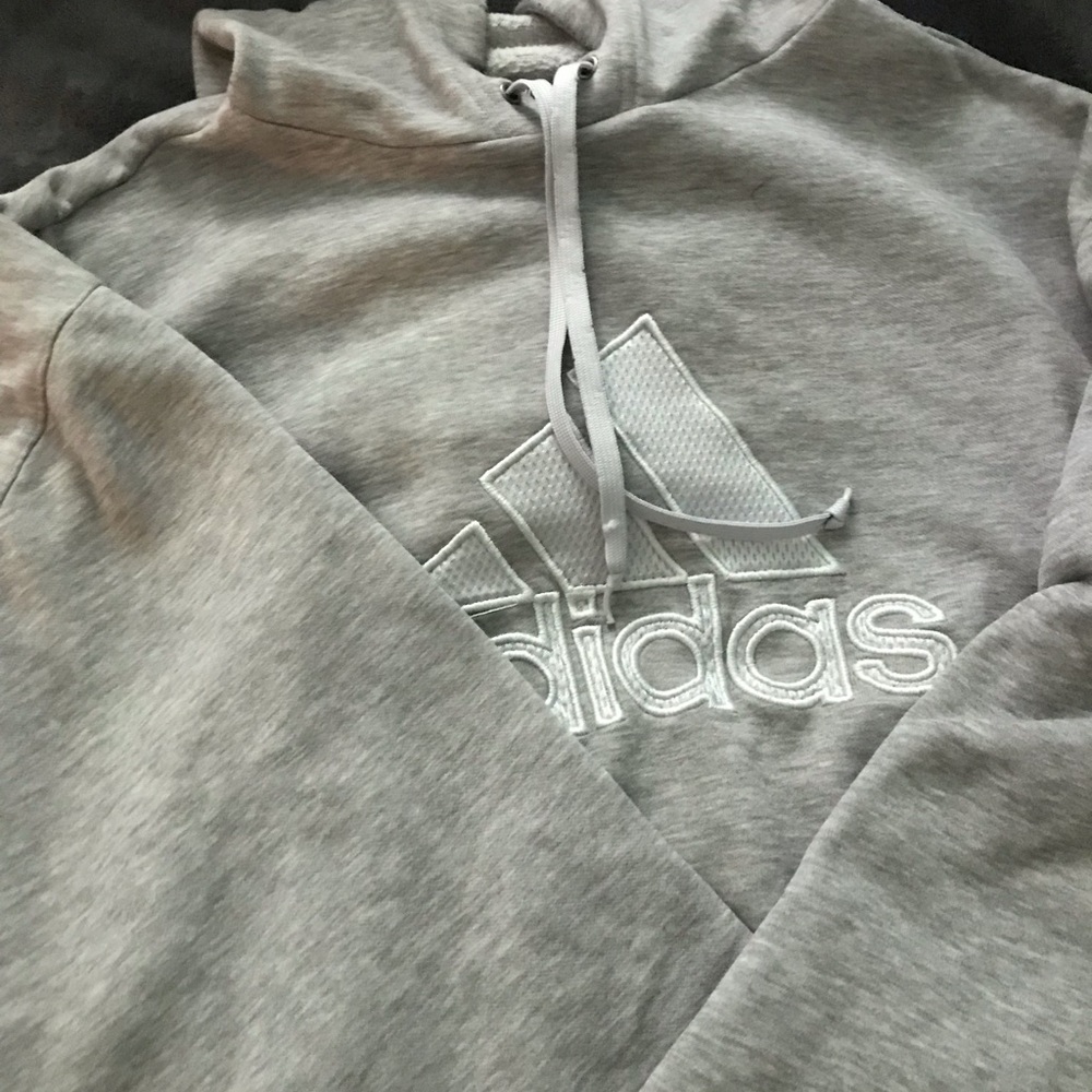 2 jackets, mens XL grey sweatshirt, white ODU sweatshirt medium